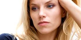 Боли в груди фото. Почему болит грудь