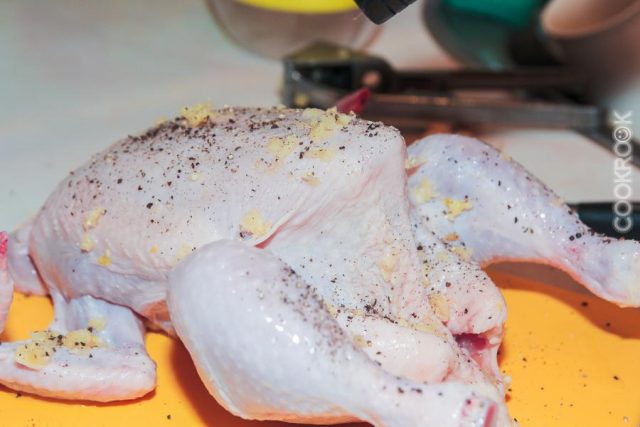 5-vkusnyx-receptov-kuricy-v-duxovke-celikom- 3