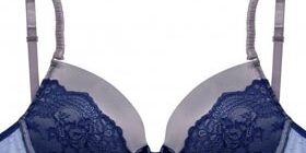 Сексуальное декольте фото