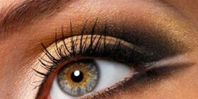 Как красиво накрасить глаза тушью