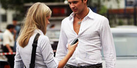 Как начать разговор с девушкой