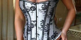Как надеть корсет