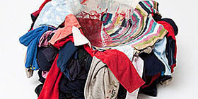 Как отдать старые вещи