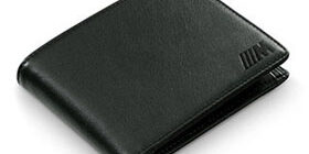 Как почистить кожаный кошелек