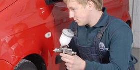 Как покрасить царапину авто