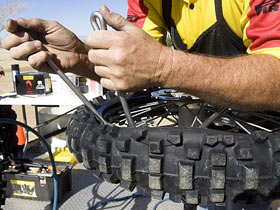 Как поменять покрышку Как поменять покрышку фото