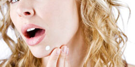 Как удалить прыщи с лица фото