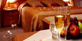 Как устроить романтический вечер любимому