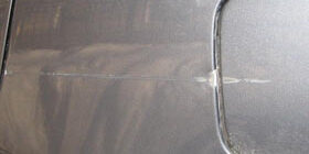 Как заделать царапины на кузове