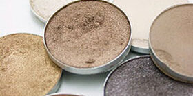 Какие тени для век лучше, какие хорошие тени для век фото