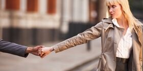 Топ 9 фраз, которые нельзя говорить при расставании с парнем