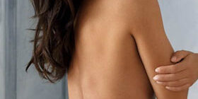 Пигментные пятна на спине фото