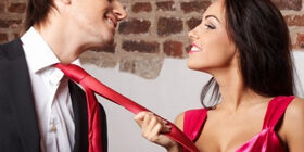 Как понять любит ли он тебя? Как понять нравишься ли ты ему?