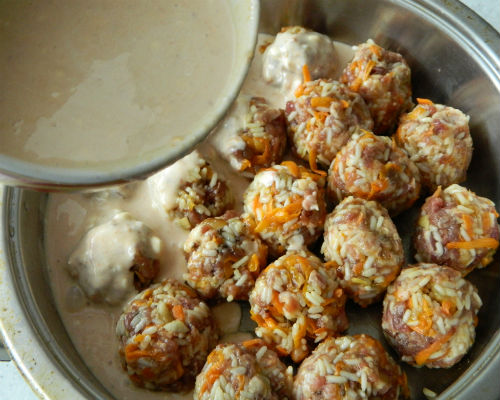 kak-prigotovit-ezhiki-iz-farsha-s-risom-11