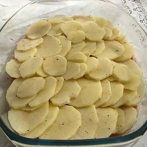 kak-prigotovit-kuricu-s-kartoshkoj-v-duxovke15