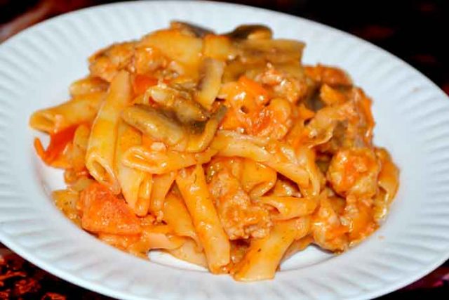 kak-prigotovit-makarony-po-flotski-s-farshem34