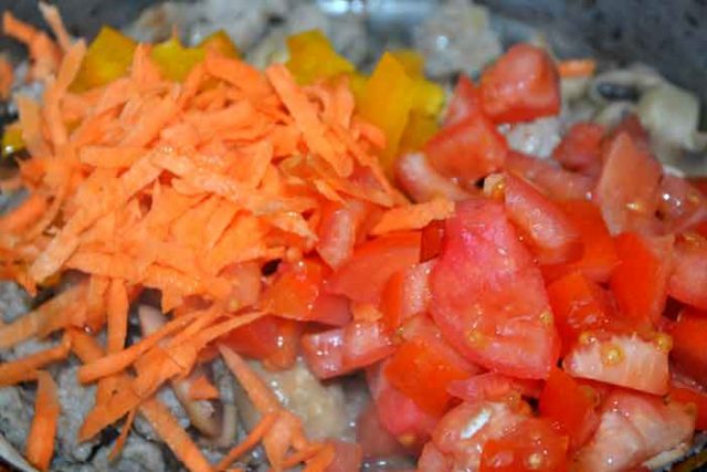 kak-prigotovit-makarony-po-flotski-s-farshem37