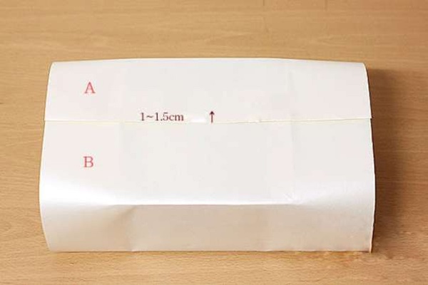 Как упаковать подарок в подарочную бумагу