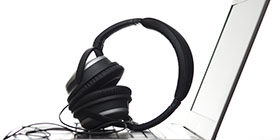 Как можно вставить музыку в презентацию?