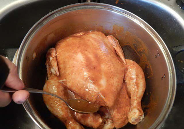 kak-zapech-kuricu-v-duxovke-celikom-21