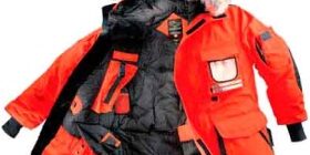 Секреты стирки пуховика в домашних условиях