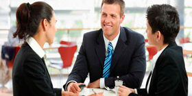 Деловая встреча в ресторане