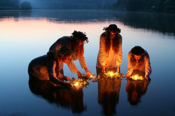 Троица у православных: что можно и нельзя делать.