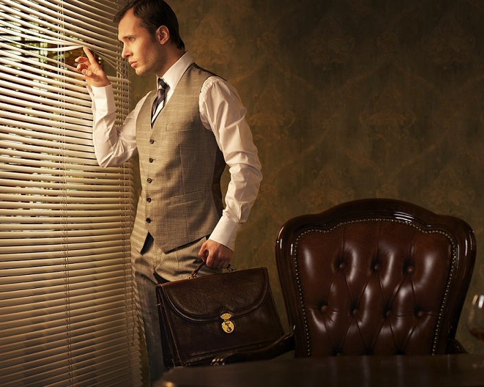 Классические мужские портфели