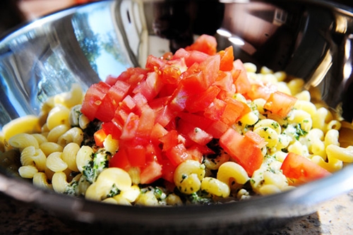 Фото рецепт пасты под соусом песто